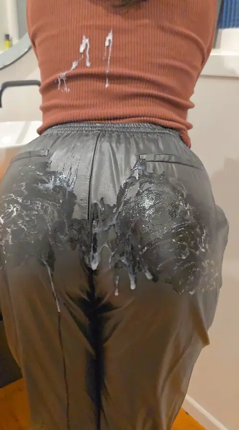 Making leather pants shine 😈