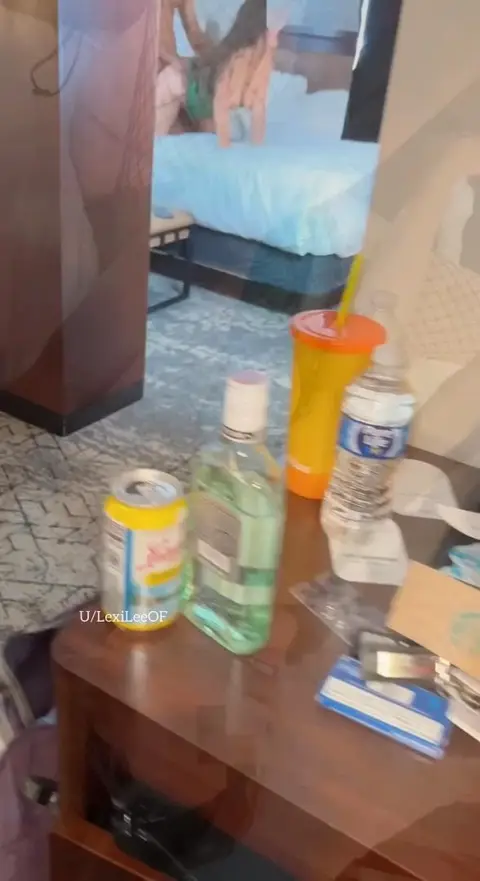 My husband ran into a bit of traffic after work & by the time he got to the hotel me and the guys were already getting started