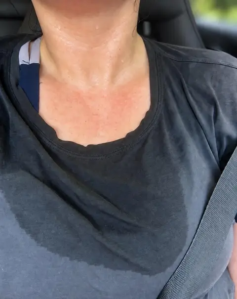Gym sesh had my shirt sticking to me 😮‍💨