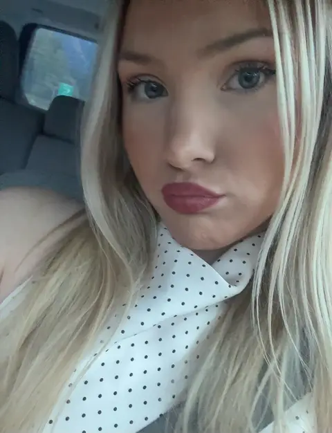 7k day for me & you losers are so obsessed with me, a spoiled hot brat likė me would never give you attention irl that’s why I beat the cash out of you & you LOVE it! Nothing gives you such a hot rush than being my lil mindless ATM bitch😵‍💫