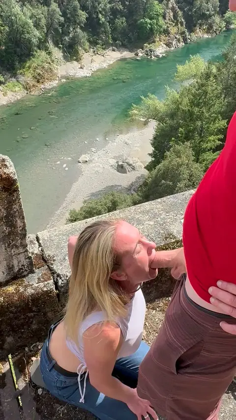 MILF finds another hiker and sucks his cock