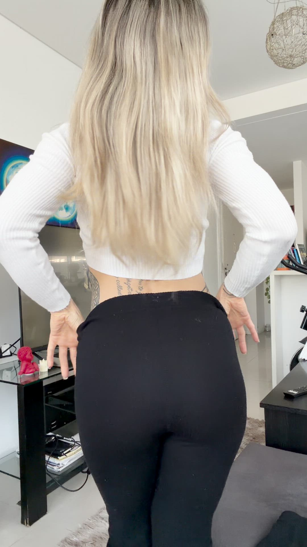 here to give u a boner