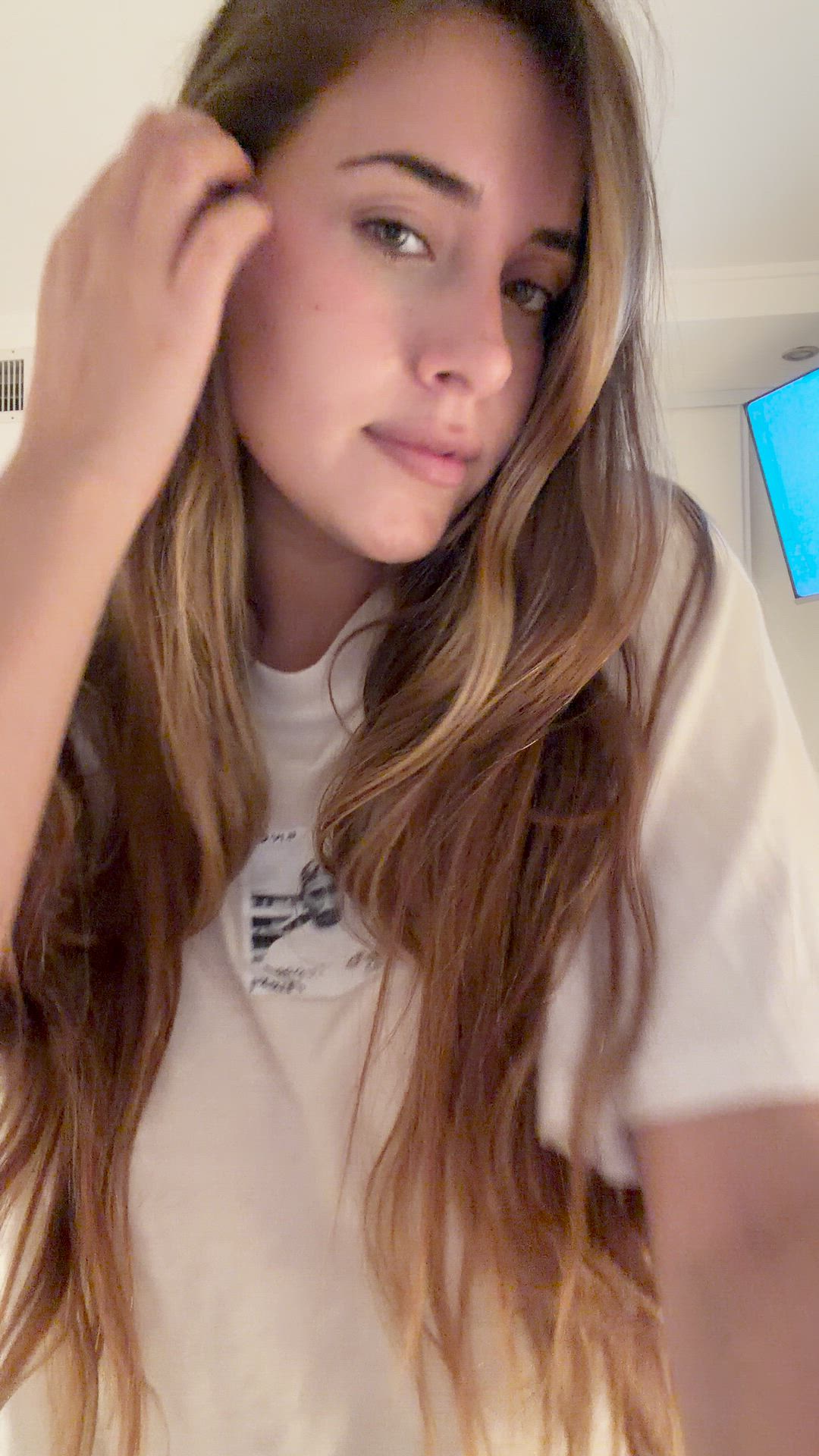 My natural titties reveal for your eyes