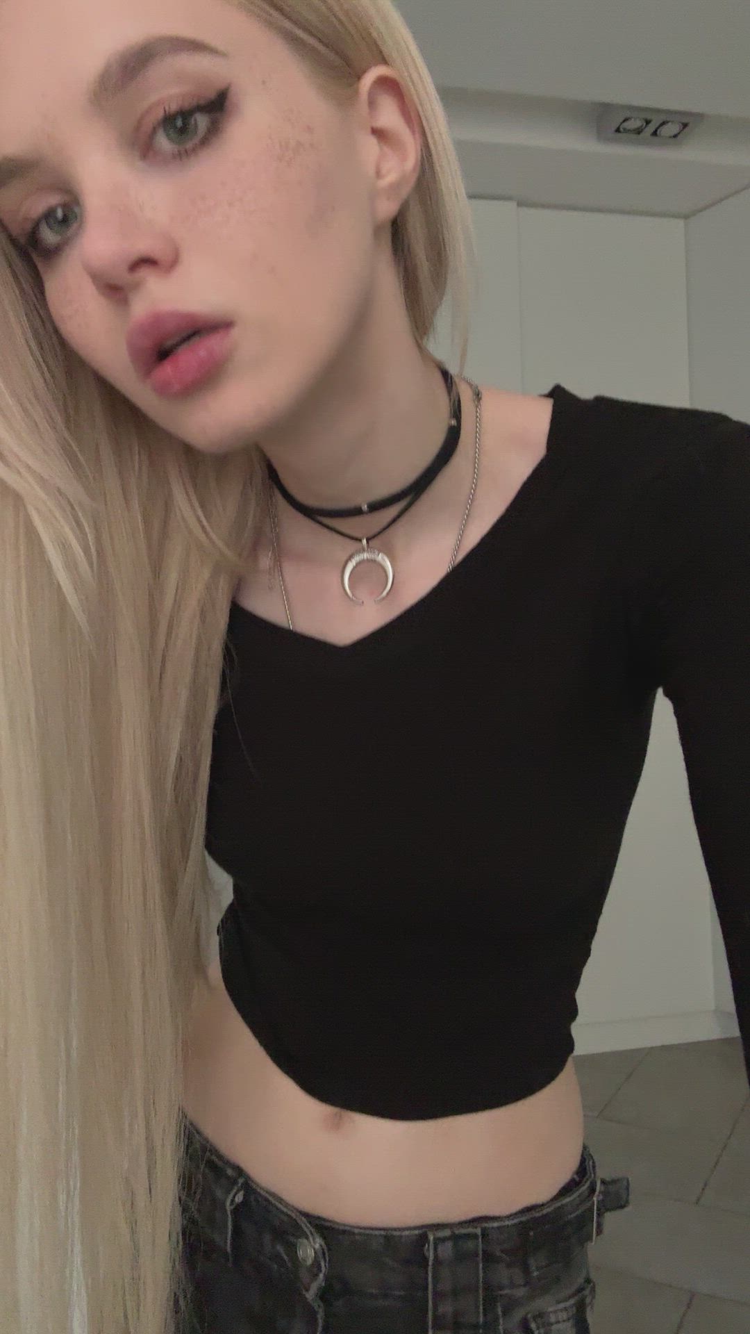 My pocket-sized boobs reveal